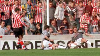 Saints 3 Man United 1 Le Tissier 1996
